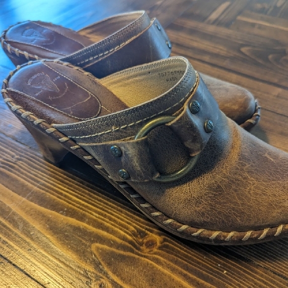 Frye Brown Leather Clogs - Picture 3 of 10